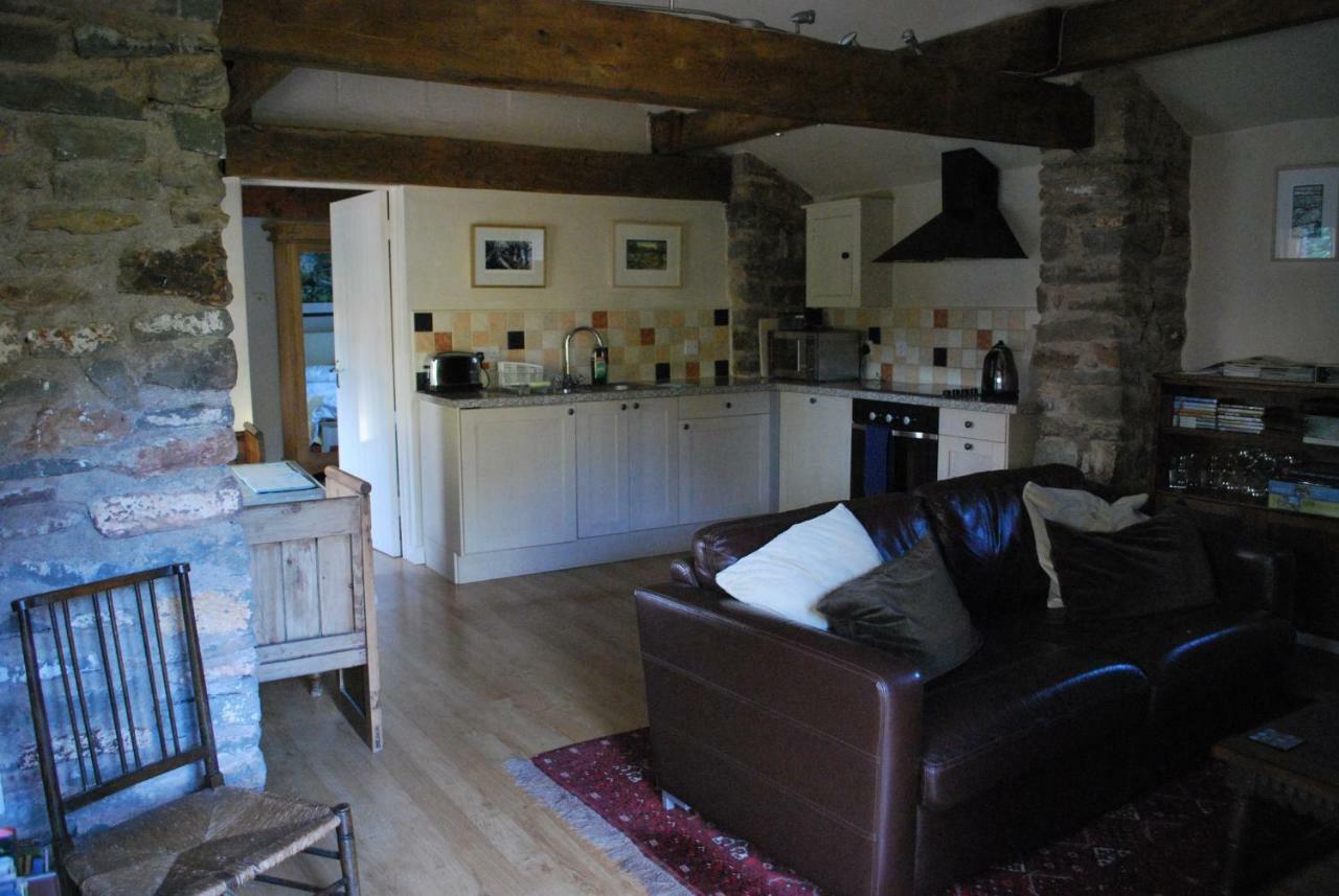 Fenny Castle Vineyard Cottage Wookey Eksteriør billede